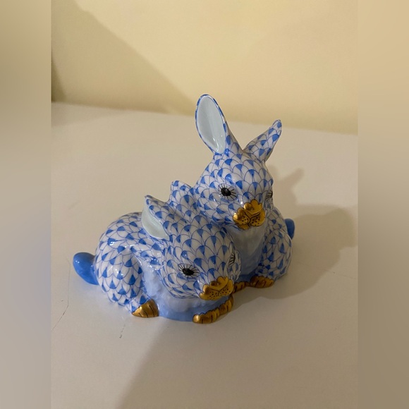 FIRST EDITION HEREND Pair of Chubby bunnies - Picture 6 of 10